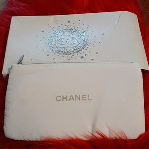 Trade Chanel beauty bag